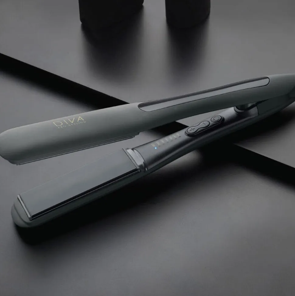 Diva Glätter Wide Digital Styler