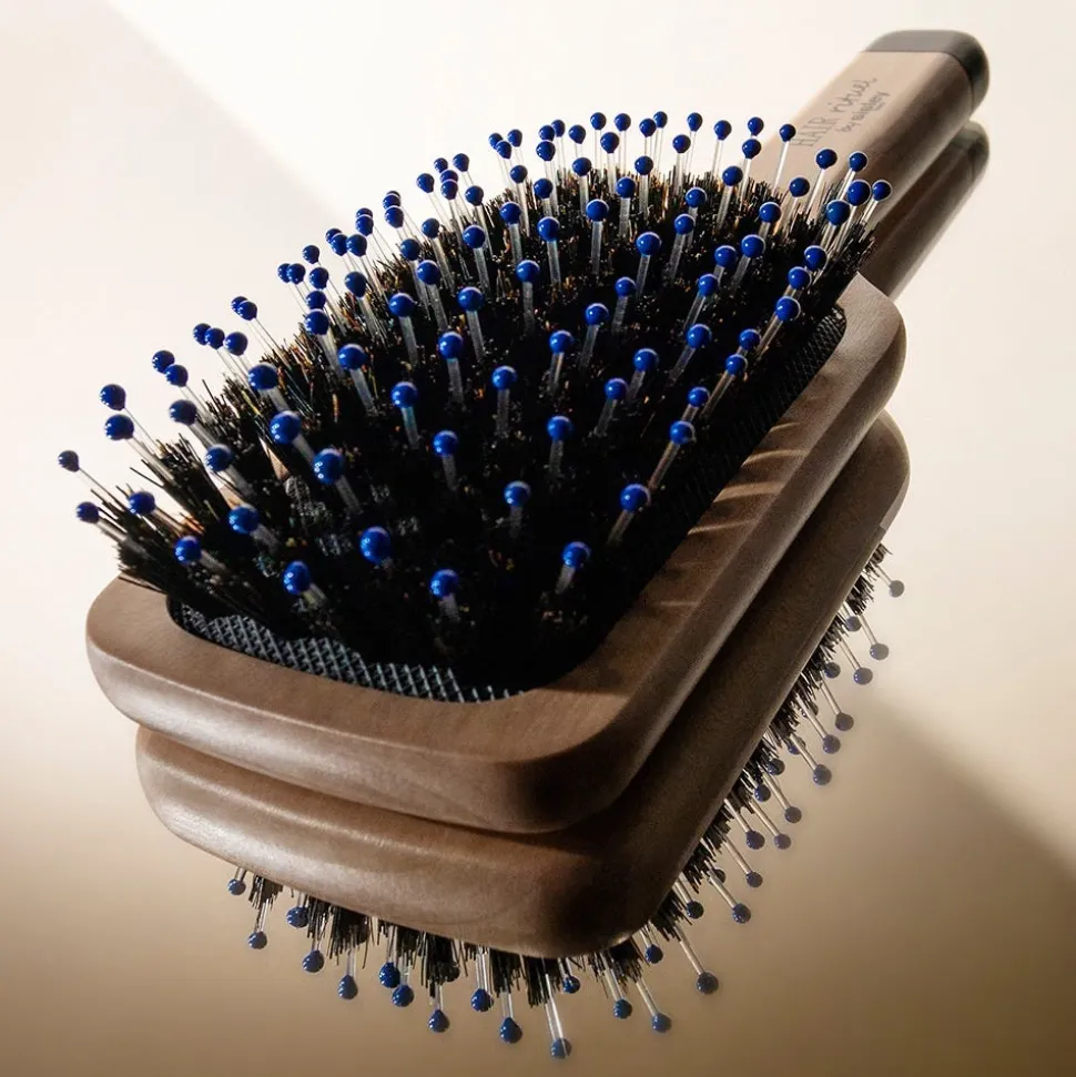 HAIR RITUEL by SISLEY The Pocket Brush Radiance & Softness