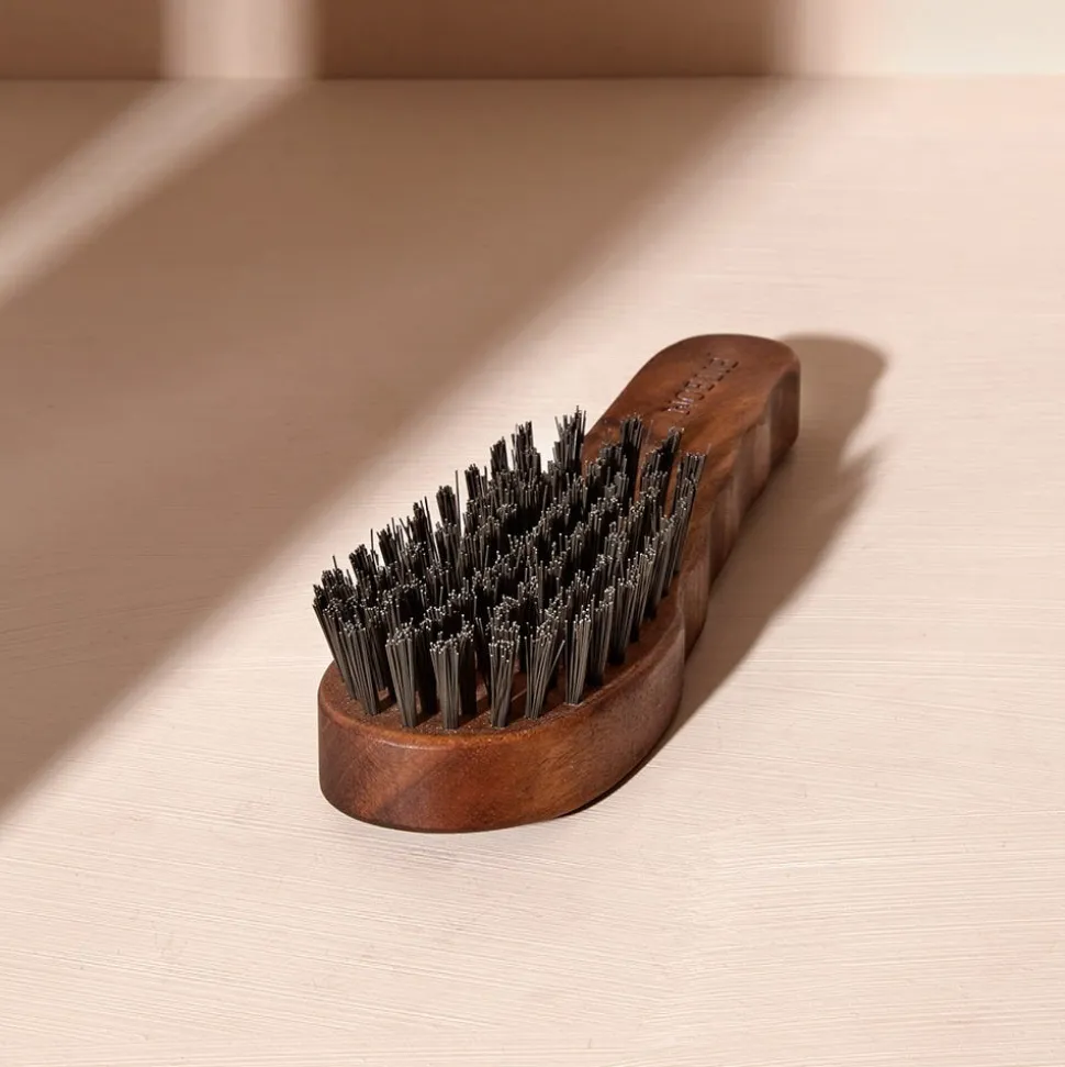 NOELIE Bionifilbürste Rizinusfaser Nussbaumholz