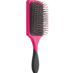 The Wet Brush Pro Paddle Detangler pink